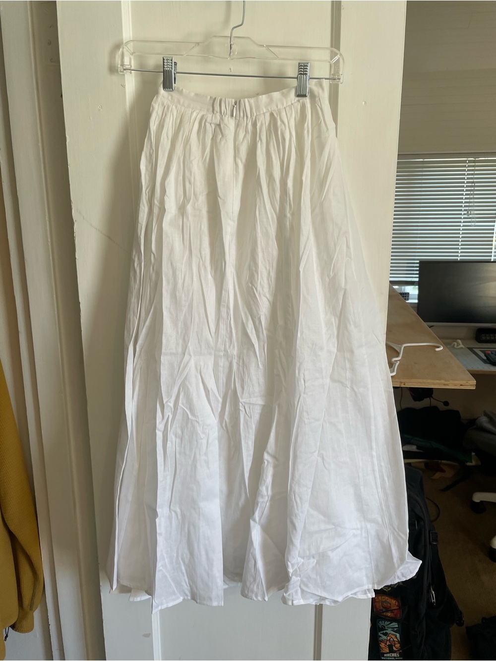 DISSH White Gathered Waist Maxi Skirt - Picture 5 of 8